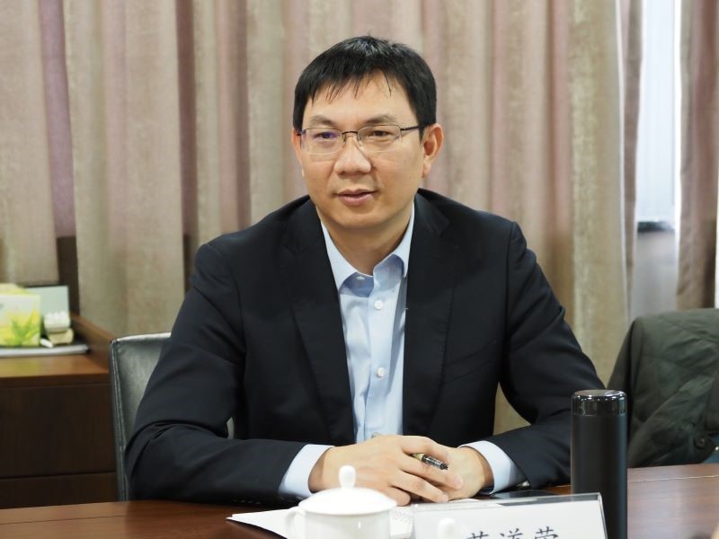 PB223657-800.JPG